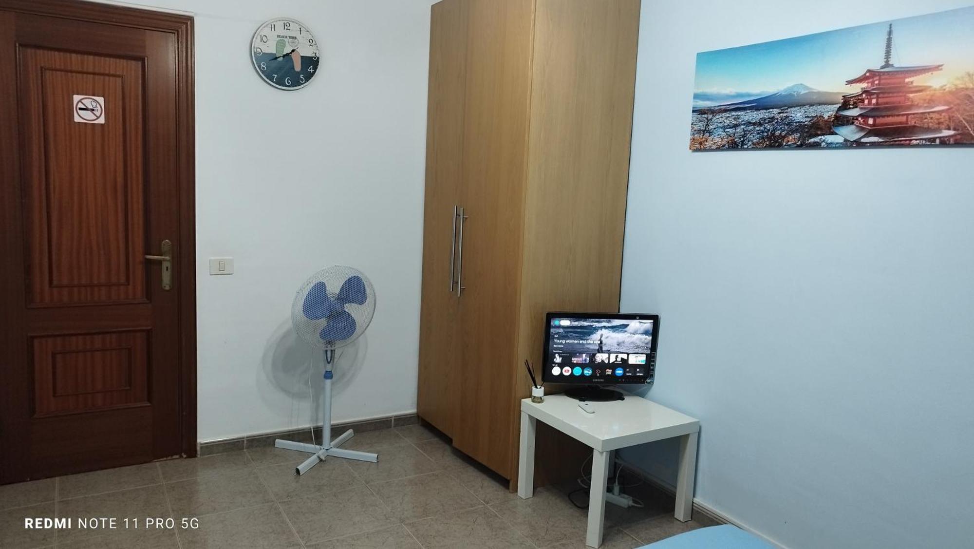 Los Cristianos Centro, Room With A Private Bathroom In Shared Apartment أرونا المظهر الخارجي الصورة