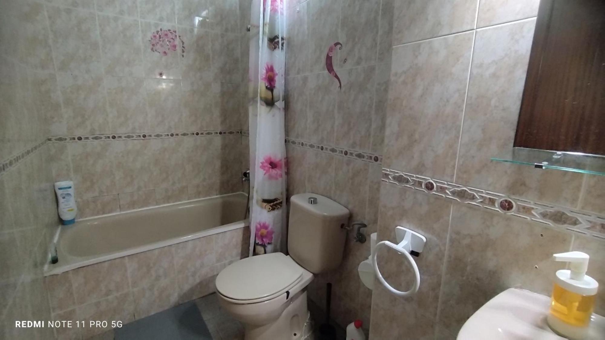 Los Cristianos Centro, Room With A Private Bathroom In Shared Apartment أرونا المظهر الخارجي الصورة